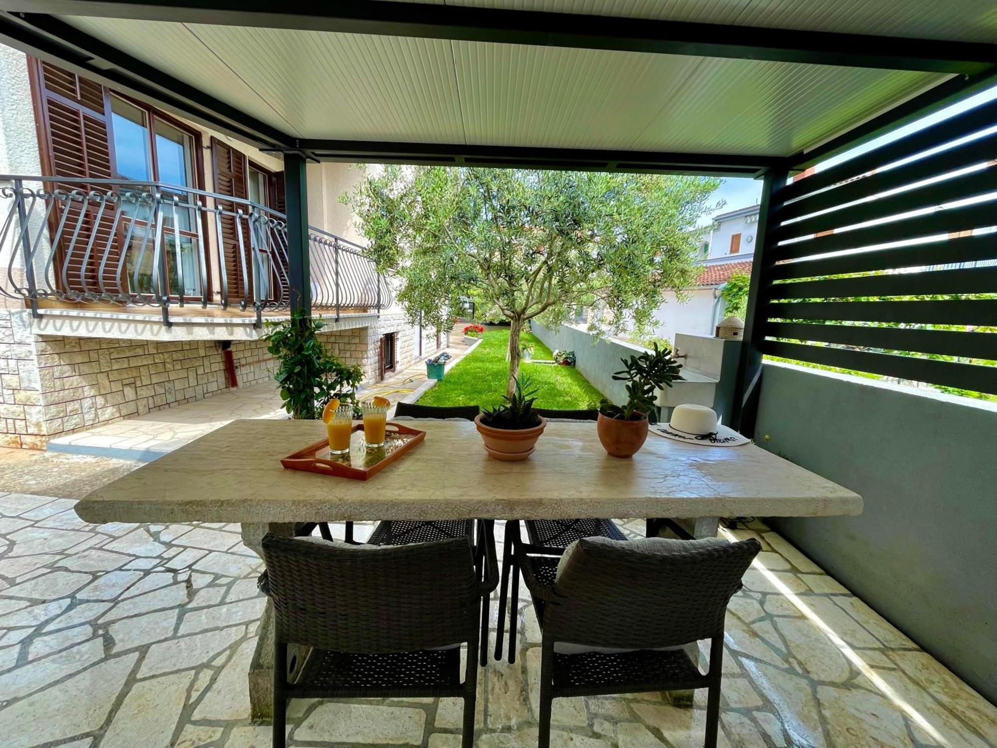 Apartment Adri Rovinj Extérieur photo